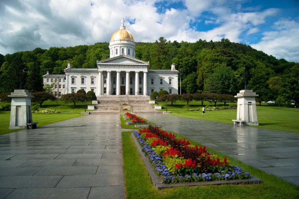Hilltop Inn Montpelier Exterior foto